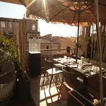 Hotel Caravita